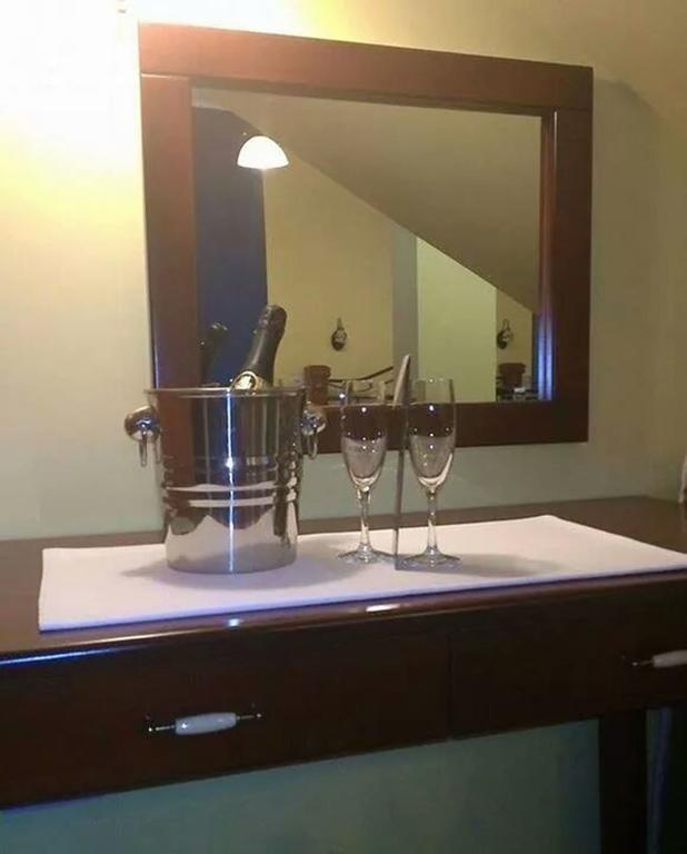 Hotel Laguna Podgorica Buitenkant foto