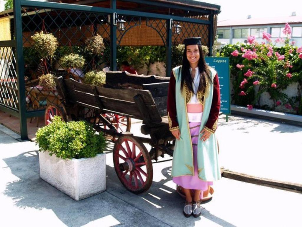 Hotel Laguna Podgorica Buitenkant foto