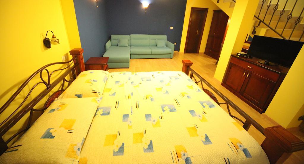 Hotel Laguna Podgorica Kamer foto