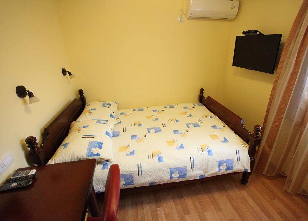 Hotel Laguna Podgorica Kamer foto